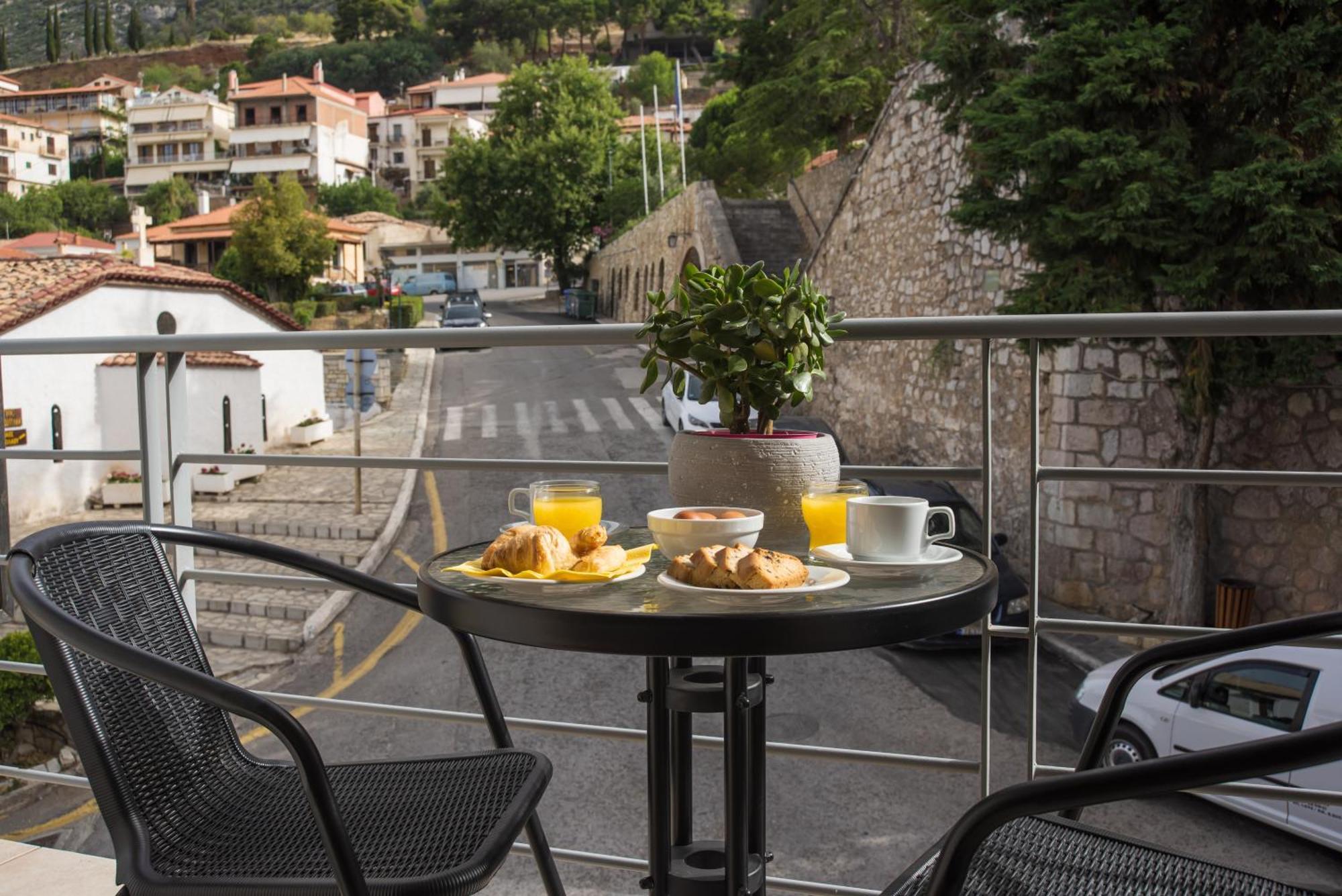 Tholos Hotel Delphoi Kültér fotó